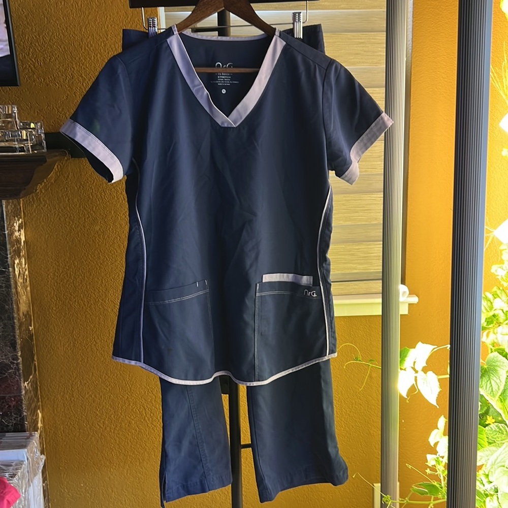 NRG Scrub Set $12